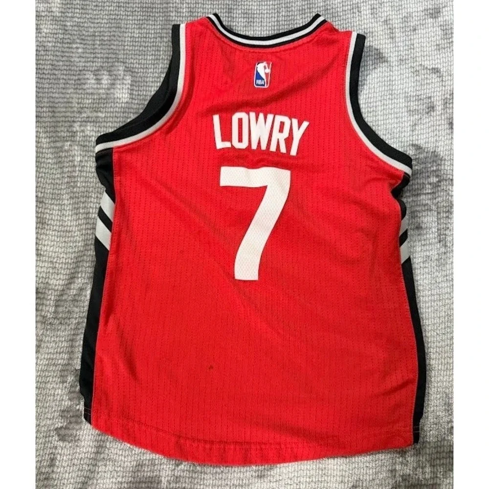 Adidas Toronto Raptors Kyle Lowry 7 Swingman Jersey Red Youth S NBA Basketball